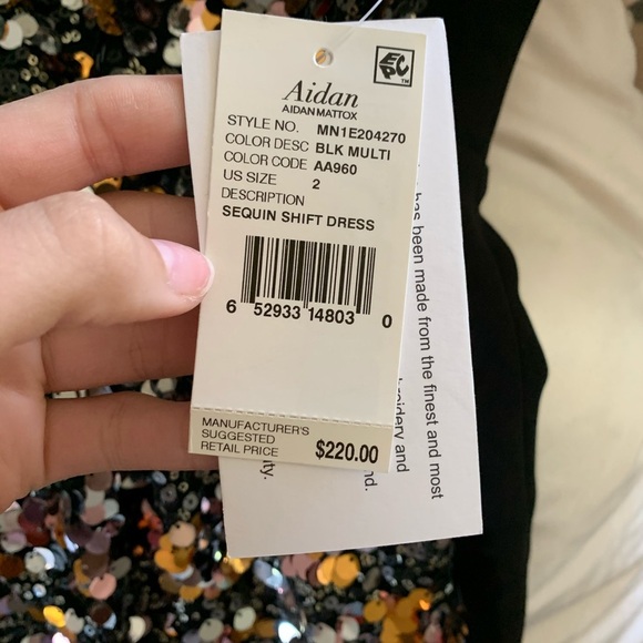 Dress - Picture 3 of 3